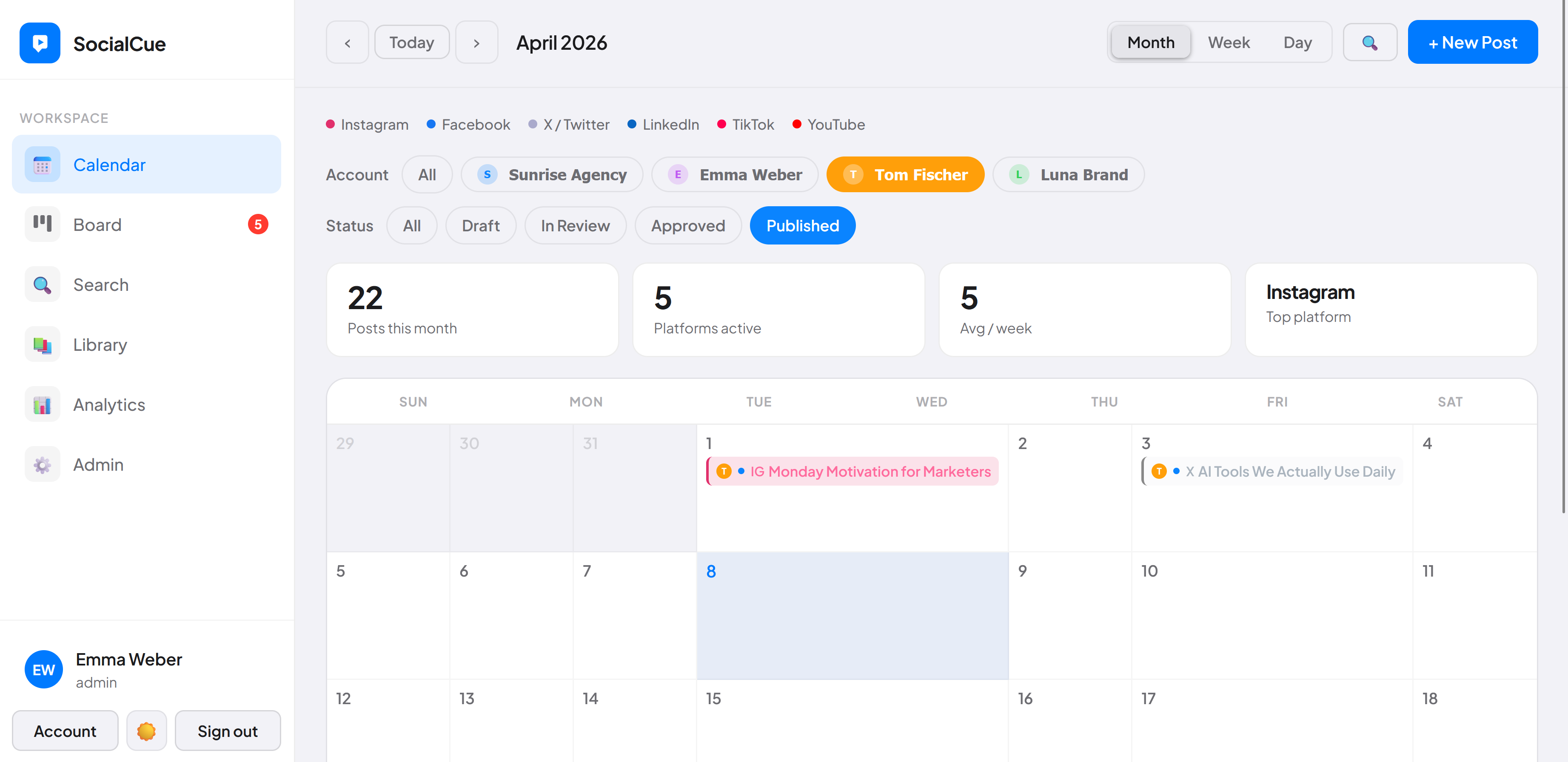 SocialCue content calendar month view
